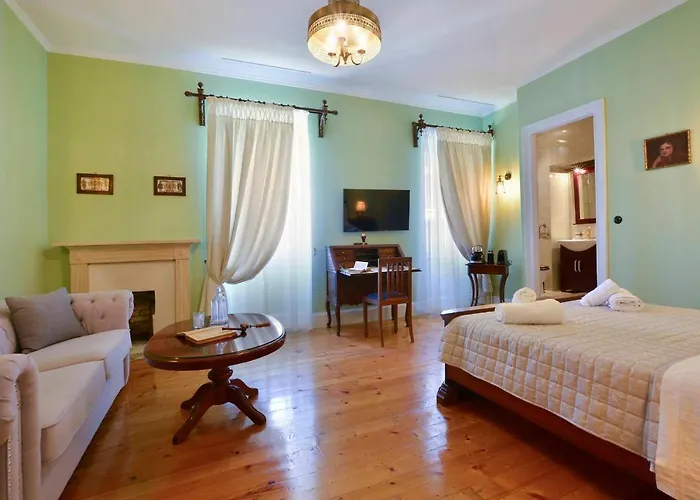 History House Aparthotel