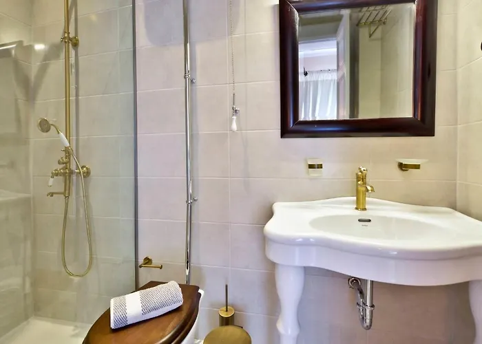 Aparthotel History House Corfu (city)