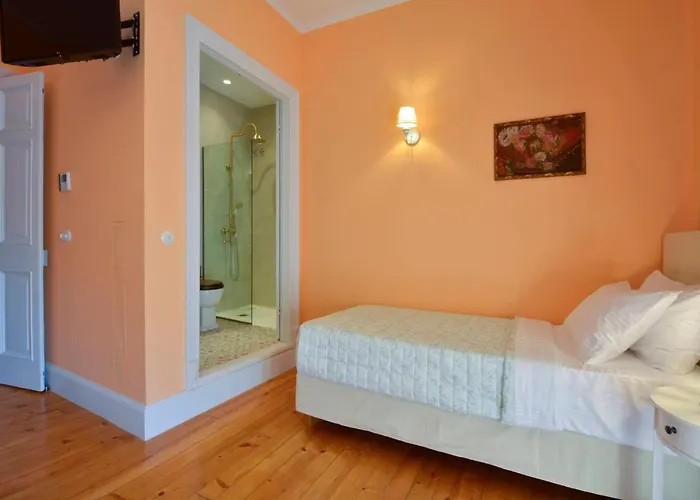 Aparthotel History House