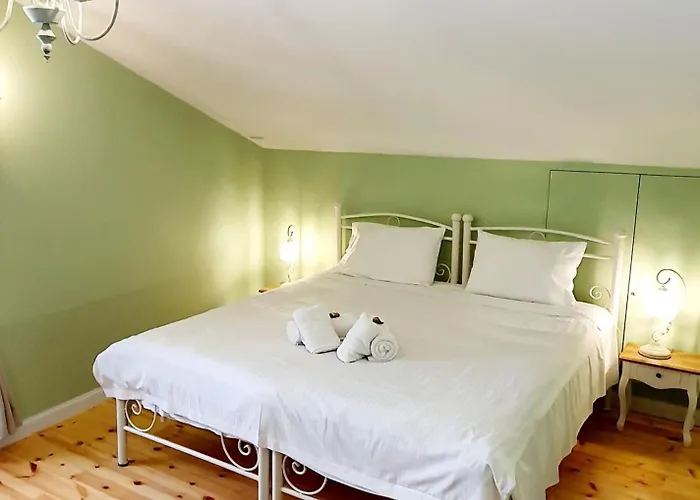 Aparthotel History House 4*