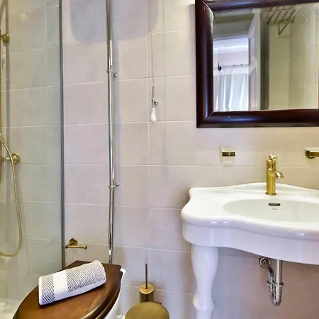 Hotel apartamentowy History House Corfu (city)