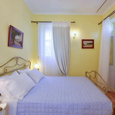 Hotel apartamentowy History House Corfu (city)