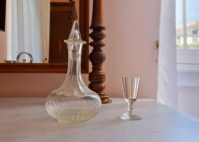 History House Ξενοδοχείο με διαμερίσματα 4*