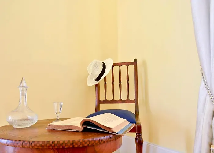 Aparthotel History House 4*