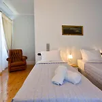 Apartahotel History House