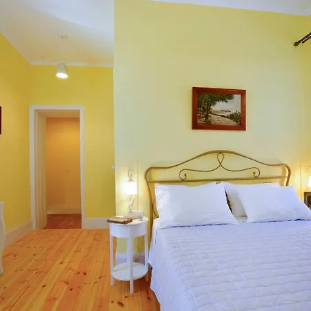 History House Aparthotel