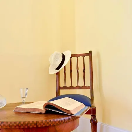 Apart Otel History House 4*