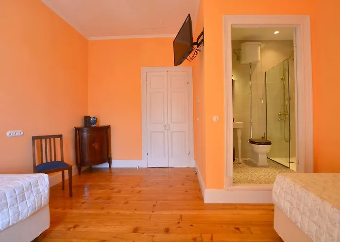 History House 4*