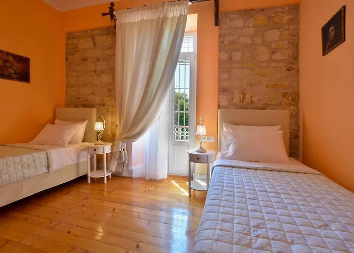 Apart Otel History House 4*